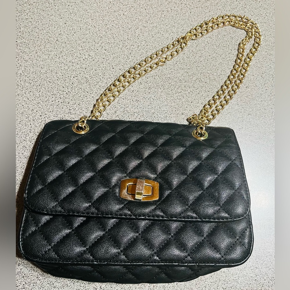 Express Quilted chain shoulder body/cross body